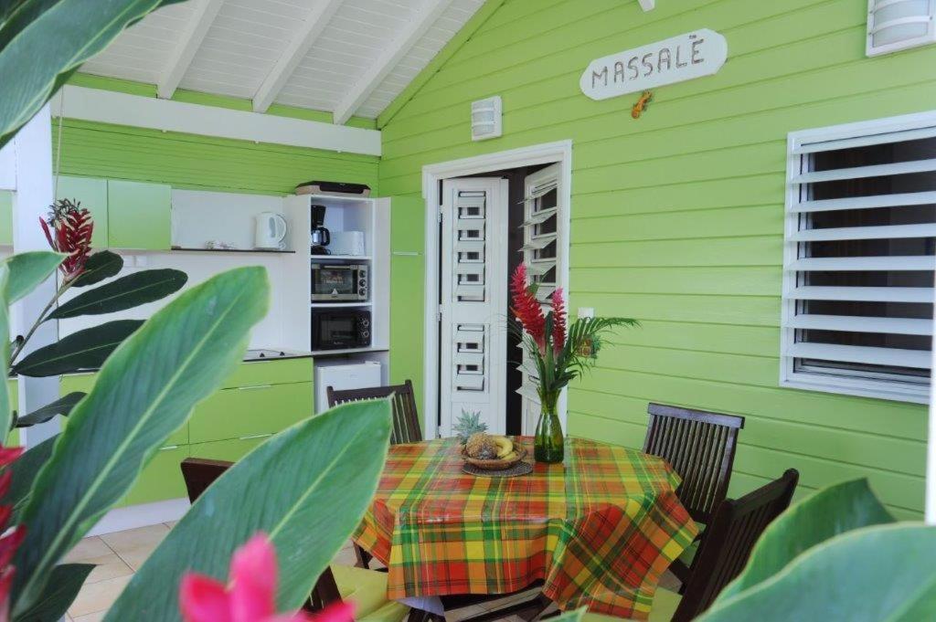 Les 3 Epices Apartment Le Gosier  Bagian luar foto