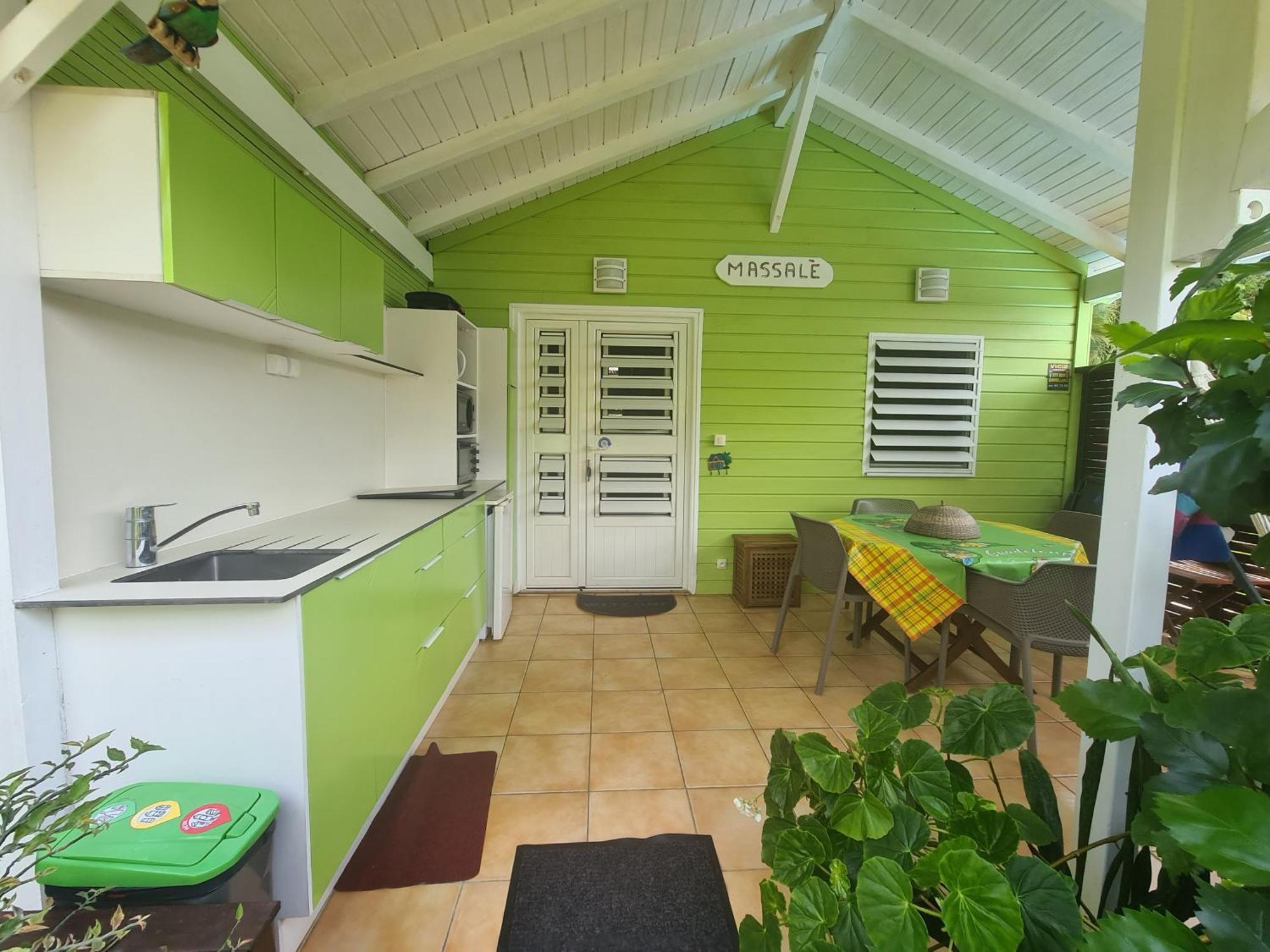 Les 3 Epices Apartment Le Gosier  Bagian luar foto